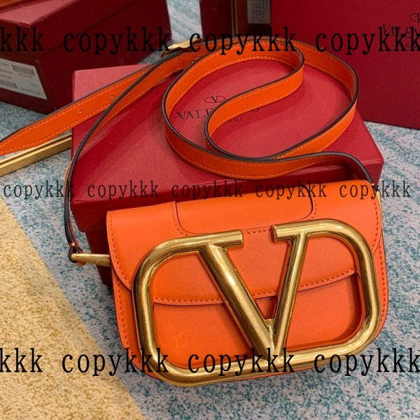 人気 ヴァレンティノ ショルダーバッグ N級品 - bags-04121 おすすめN級品