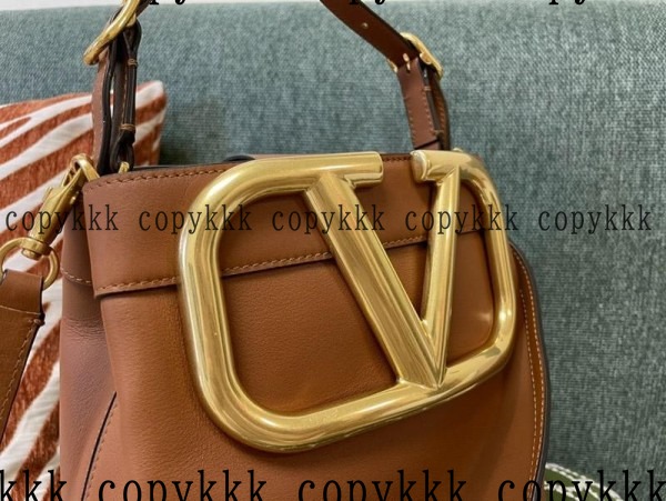 ヴァレンティノ ショルダーバッグ N級品 送料無料 - bags-04133 画像 3