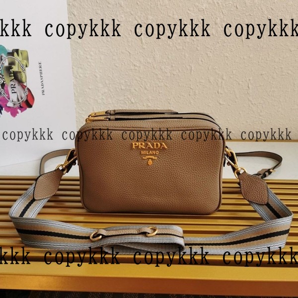 プラダ ショルダーバッグ N級品 送料無料 - bags-01751