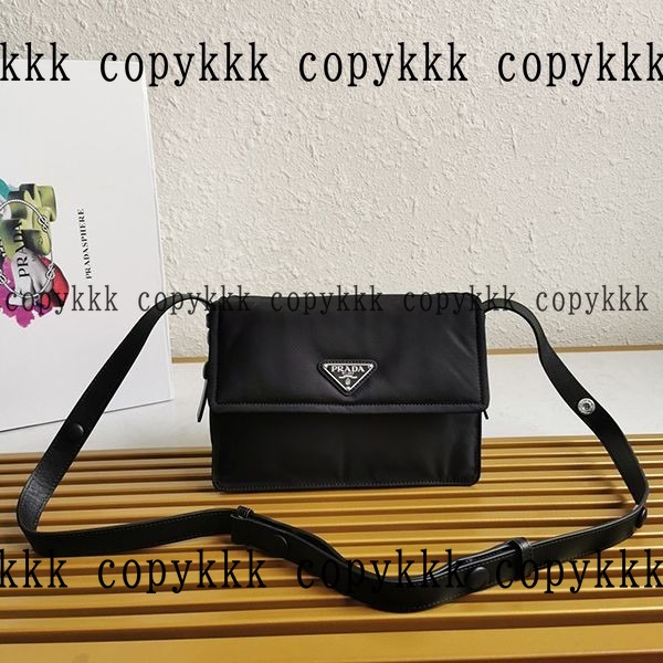 人気 プラダ ショルダーバッグ N級品 - bags-01813