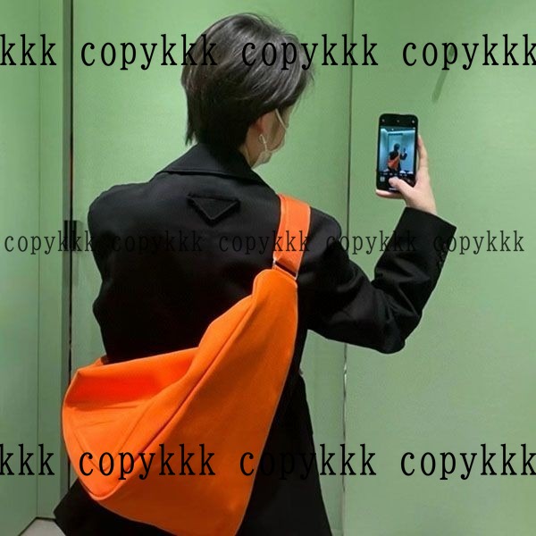 プラダ ショルダーバッグ コピー 激安通販 - bags-01818 おすすめN級品