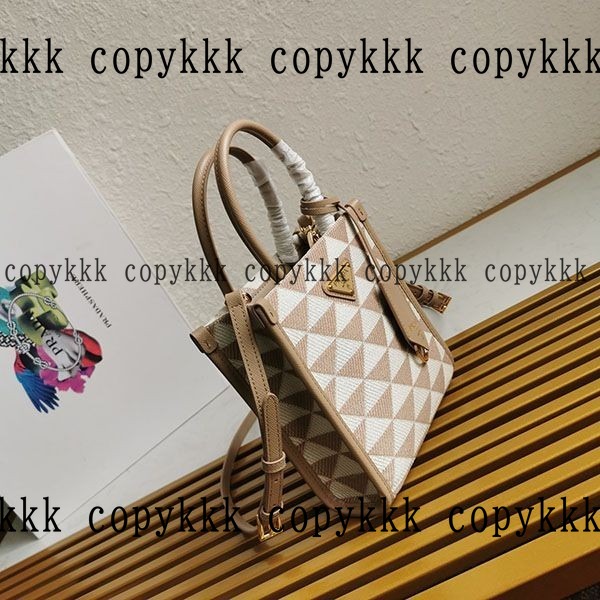 格安 プラダ トートバッグ スーパーコピー - bags-01647 画像 4