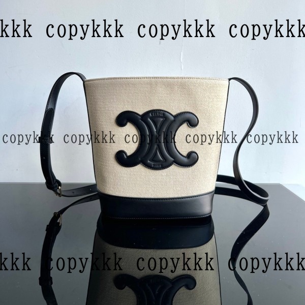 人気 セリーヌ ショルダーバッグ N級品 - bags-03146
