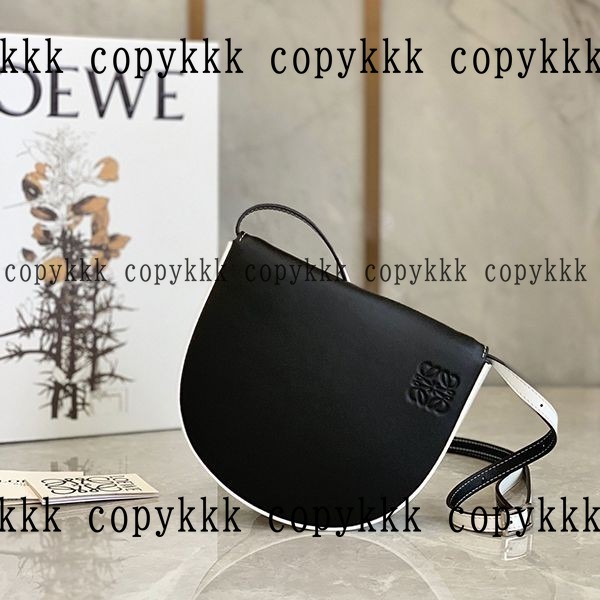 ロエベ ショルダーバッグ N級品 送料無料 - bags-04921