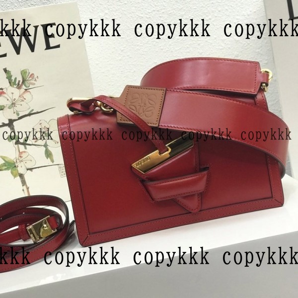 ロエベ ショルダーバッグ コピー 激安通販 - bags-04954 おすすめN級品
