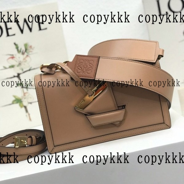 格安 ロエベ ショルダーバッグ スーパーコピー - bags-04959 おすすめN級品
