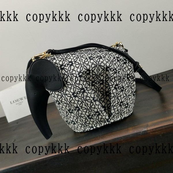 ロエベ ショルダーバッグ コピー 激安通販 - bags-04970
