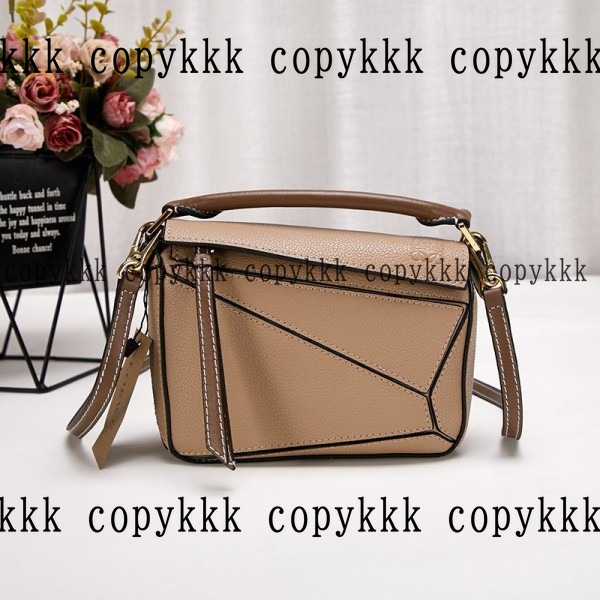 ロエベ ハンドバッグ N級品 送料無料 - bags-04831