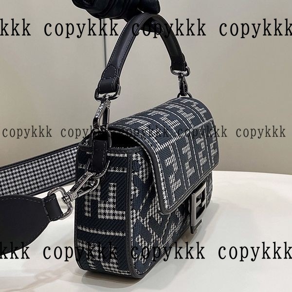 フェンディ ショルダーバッグ N級品 送料無料 - bags-03590 画像 3