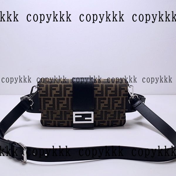 送料無料 フェンディ ショルダーバッグ スーパーコピー - bags-03592
