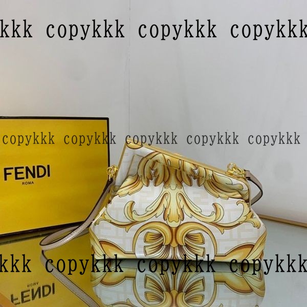 フェンディ ショルダーバッグ コピー 激安通販 - bags-03640 画像 2