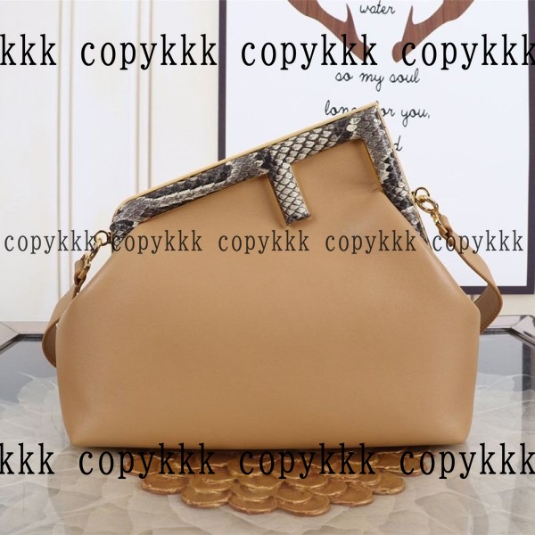 大人気 フェンディ ショルダーバッグ コピー - bags-03649
