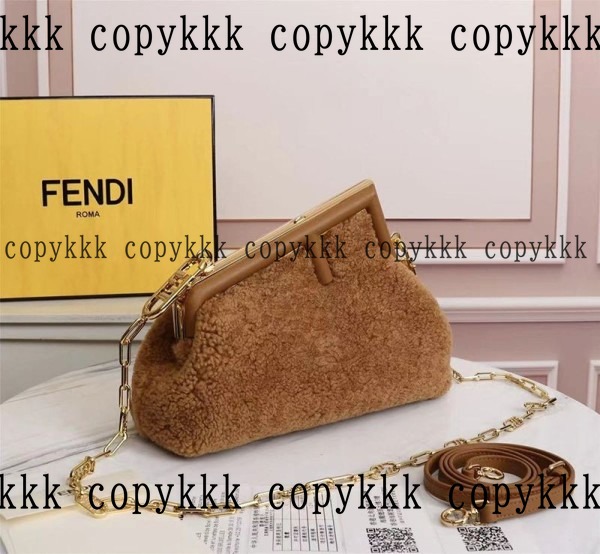 フェンディ ショルダーバッグ コピー 激安通販 - bags-03653 画像 2