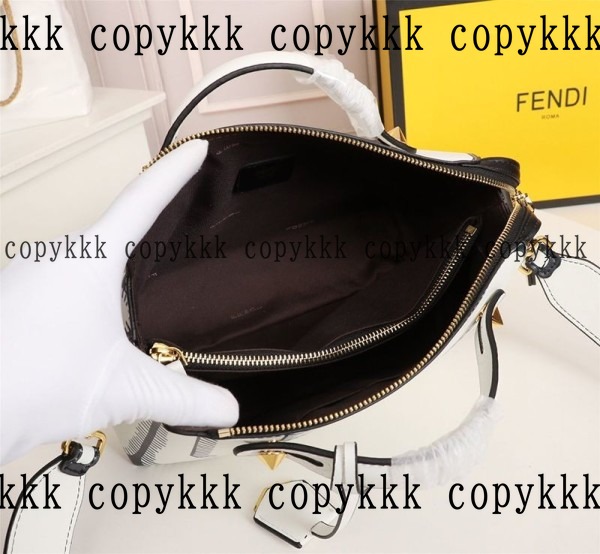 フェンディ ハンドバッグ N級品 送料無料 - bags-03431 画像 9