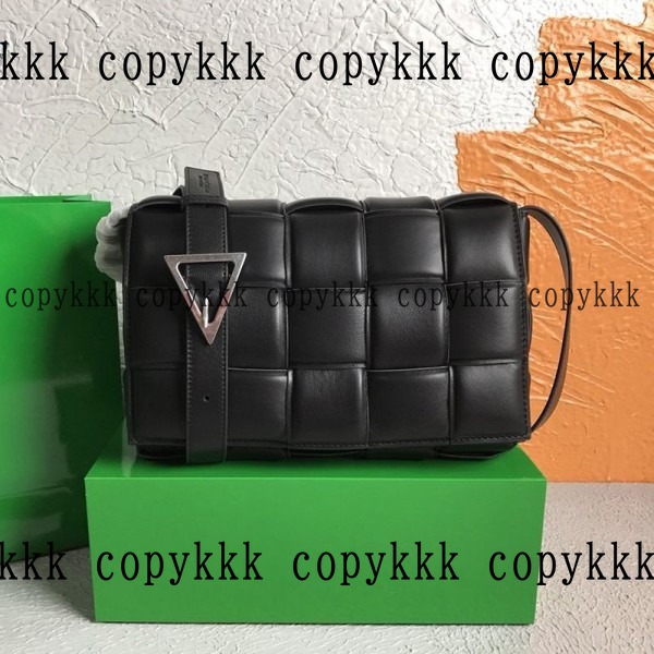 ボッテガ・ヴェネタ ショルダーバッグ N級品 送料無料 - bags-00287