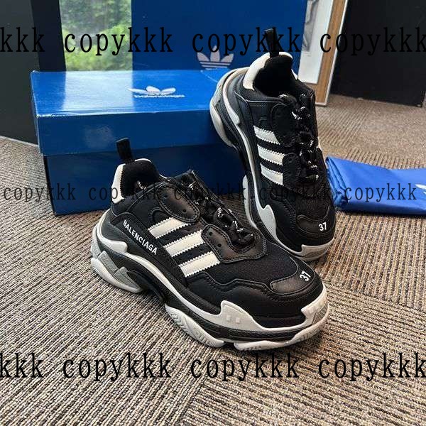 格安 バレンシアガ スニーカー スーパーコピー - shoes-00519 おすすめN級品