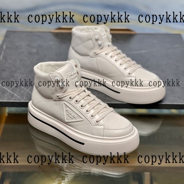 格安 プラダ スニーカー スーパーコピー - shoes-00809 おすすめN級品