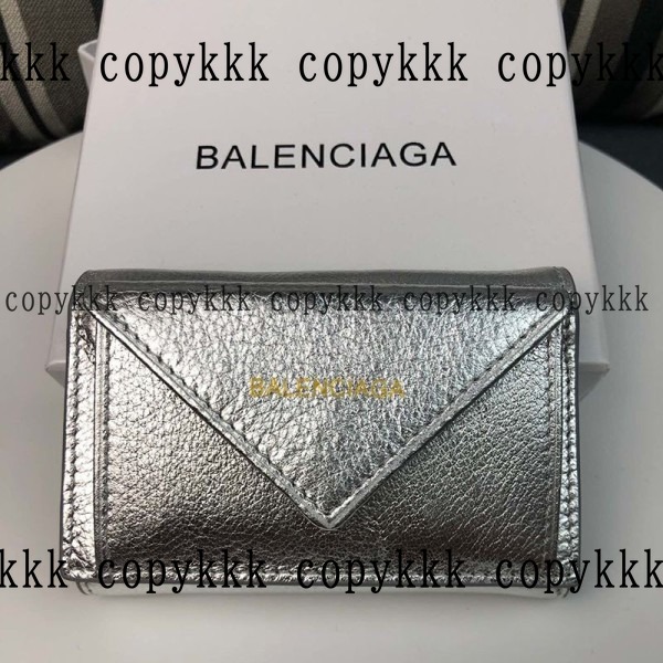 大人気 バレンシアガ 財布 N級品 - wallets-00471 おすすめN級品