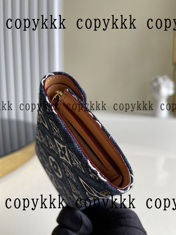 送料無料 ルイ・ヴィトン 折り財布 スーパーコピー - wallets-00696 画像 4