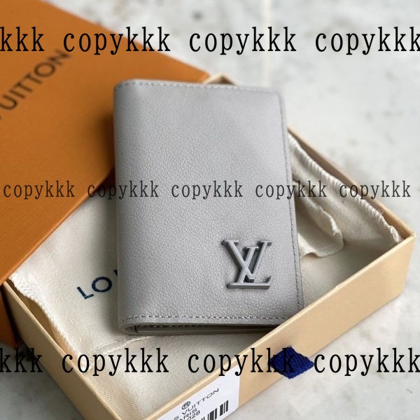 大人気 ルイ・ヴィトン 折り財布 N級品 - wallets-00804