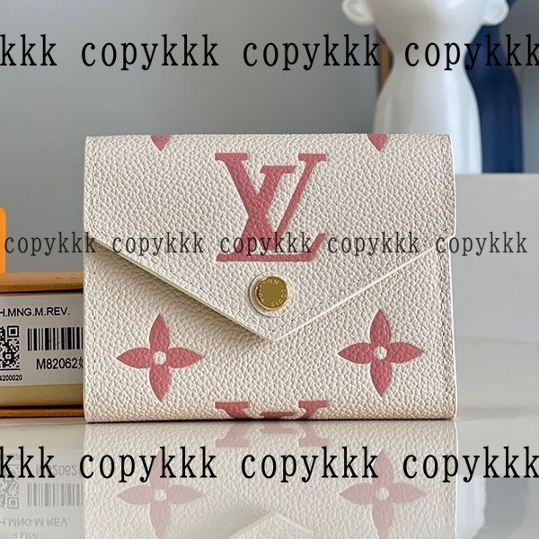 人気 ルイ・ヴィトン 折り財布 コピー - wallets-00747