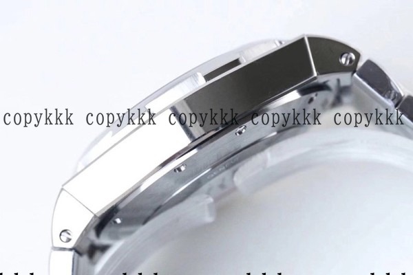 格安 ヴァシュロン・コンスタンタン オーヴァーシーズ コピー腕時計 - watches-00408 画像 6