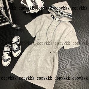 ディオール スーパー コピー Tシャツ n 級 品 通販 - dsyya75695