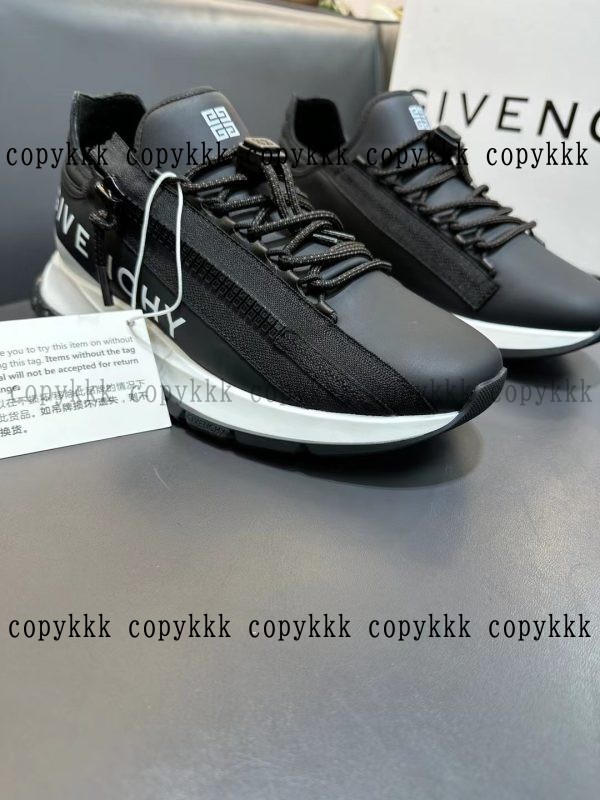 スニーカー Givenchy ブランド コピー 激安 偽物 - axuwz2916