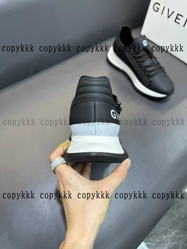 スニーカー Givenchy ブランド コピー 激安 偽物 - axuwz2916 - 画像 (3)