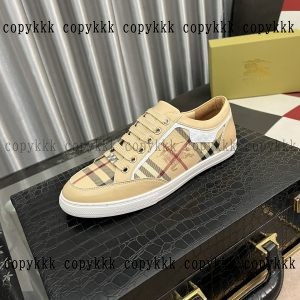 スニーカー スーパー コピー Burberry n 級 品 偽物 - axuwz2921