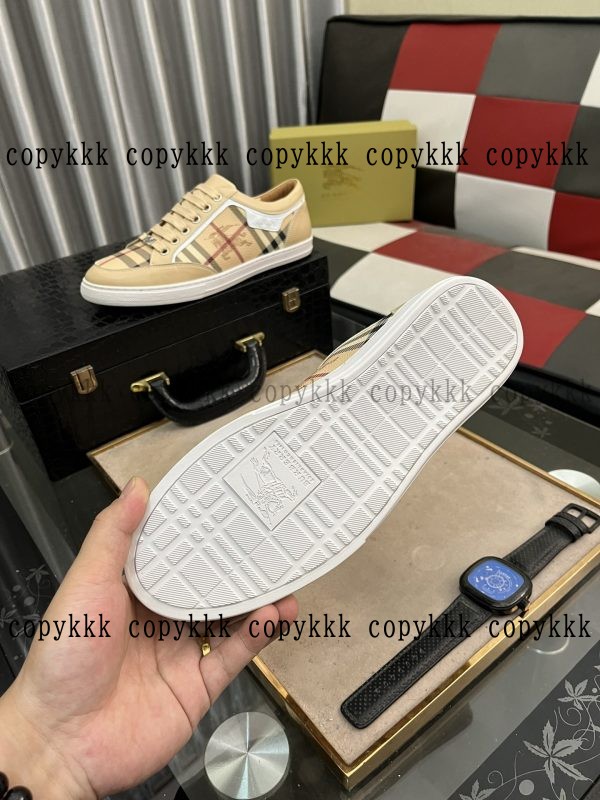 スニーカー スーパー コピー Burberry n 級 品 偽物 - axuwz2921 - 画像 (9)