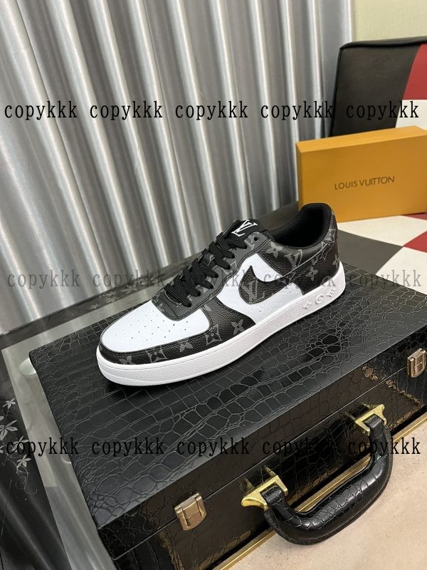 ルイヴィトン & ナイキ スーパーコピー 靴 - ブランド スニーカー激安N級品偽物 - axuwz2888