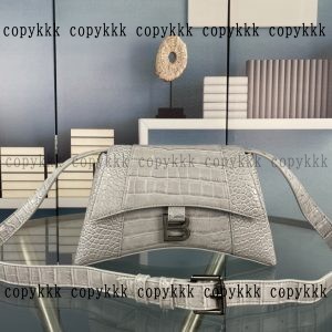 ブランド コピー balenciaga ショルダーバッグ 偽物 格安 - banab44214