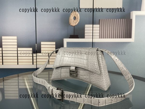 ブランド コピー balenciaga ショルダーバッグ 偽物 格安 - banab44214 - 画像 (2)