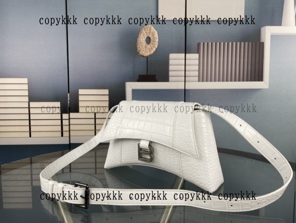 バレンシアガ スーパー コピー ショルダーバッグ 格安 n 級 品 - banab44216 - 画像 (2)