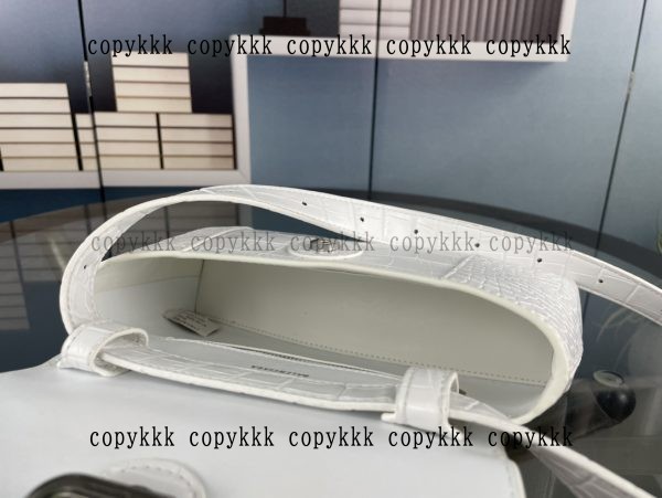 バレンシアガ スーパー コピー ショルダーバッグ 格安 n 級 品 - banab44216 - 画像 (8)